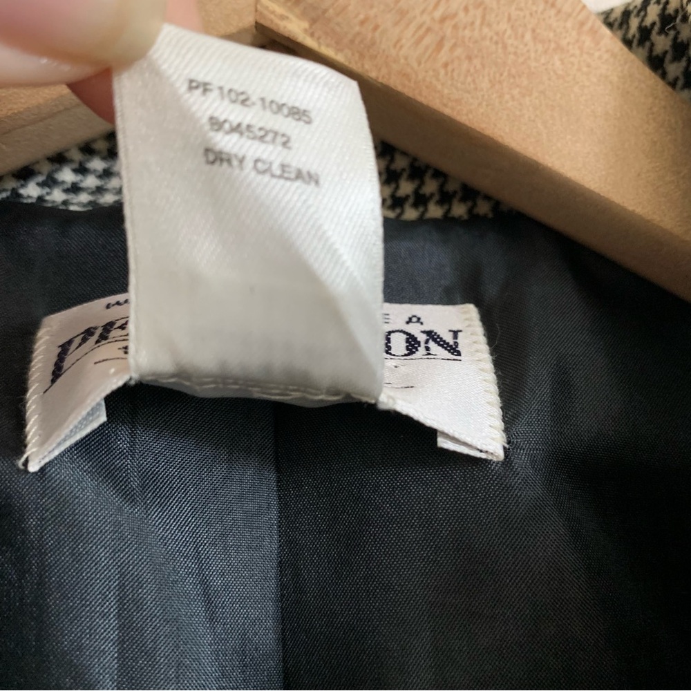 Pendleton Women’s Vintage Woolmark Houndstooth Cr… - image 4